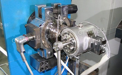 ¿Cuál es el propósito de la máquina de extrusión de teflón?
