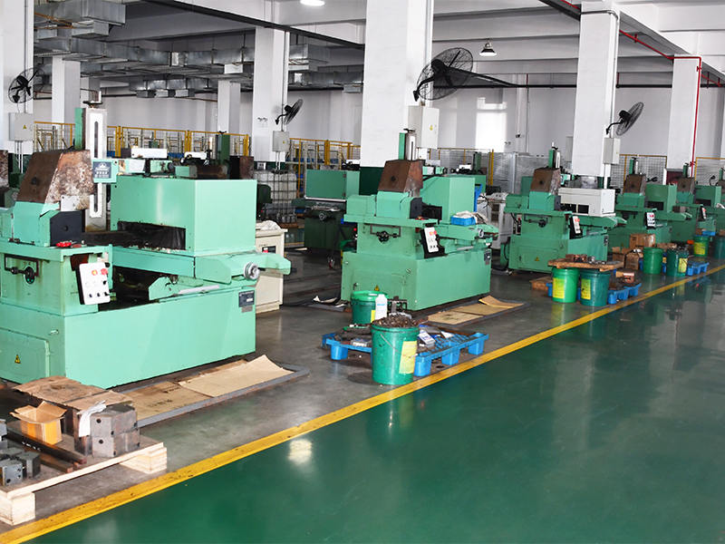 Máquina de chispa cortada de alambre