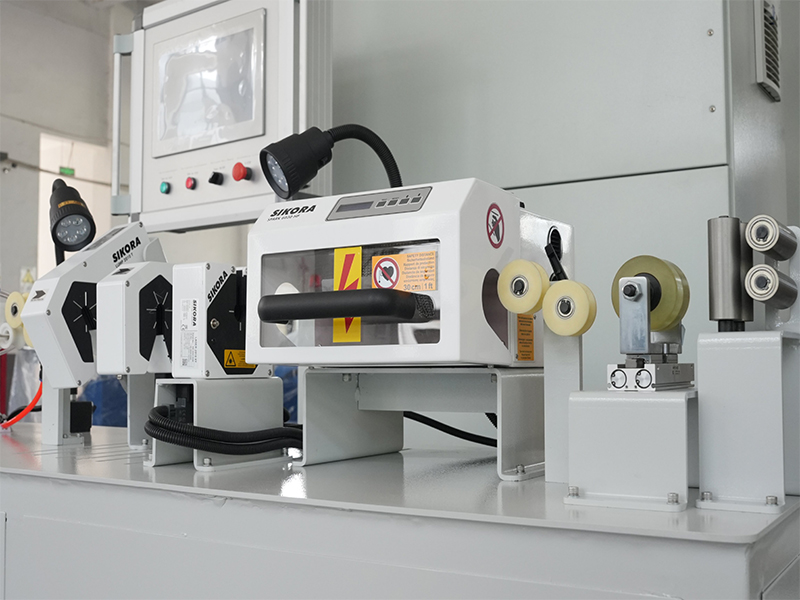 ¿Cuáles son los componentes principales de una máquina extrusora? (Resumen general)